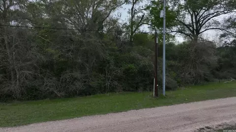 25 St, Hempstead, TX 77445 photo 12