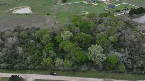 25 St, Hempstead, TX 77445 photo 9