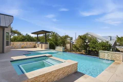 982 Belle Oaks, Bulverde, TX 78163