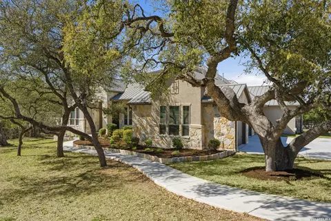 982 Belle Oaks, Bulverde, TX 78163