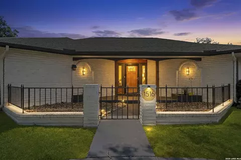1516 Caper, San Antonio, TX 78232