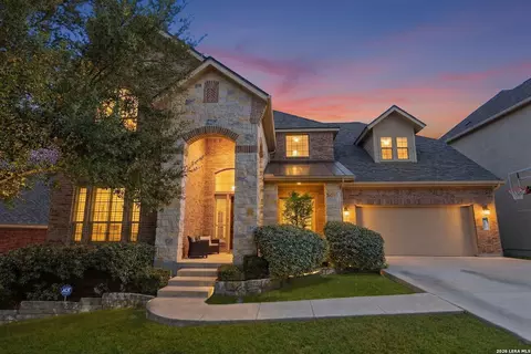 1011 Olivia Vw, San Antonio, TX 78260