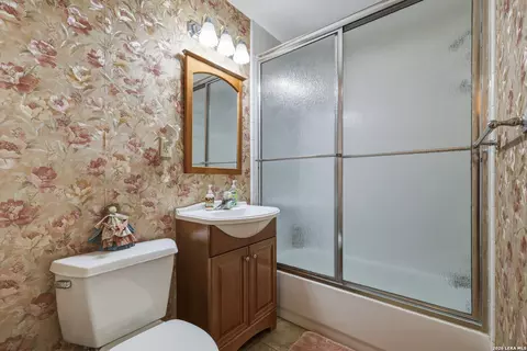 Bath - 6730 E Loop 1604 S, Adkins, TX 78101 photo 1 of 3