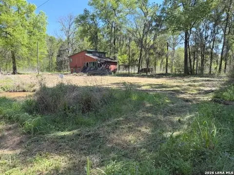 1000 River St, Coldspring, TX 77331