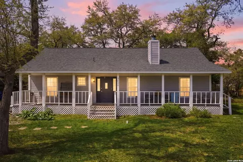 3400 Lakeview, Canyon Lake, TX 78133
