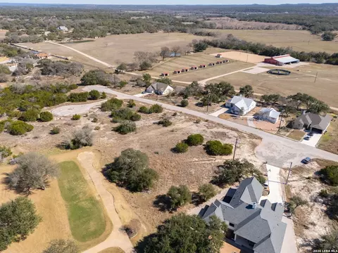 425 George Dolson, Blanco, TX 78606 photo 8
