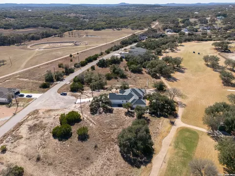 425 George Dolson, Blanco, TX 78606 photo 10