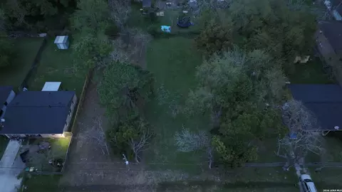 0 Thompson, La Marque, TX 77568