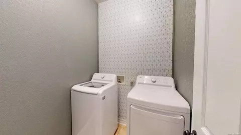 Other - 101 Springtree Clf, Cibolo, TX 78108 photo 10 of 16