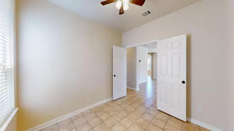 Entry Way - 101 Springtree Clf, Cibolo, TX 78108 photo 1 of 2