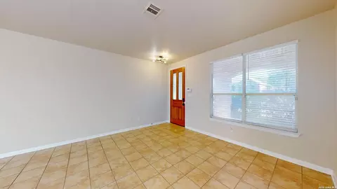 Living - 101 Springtree Clf, Cibolo, TX 78108 photo 3 of 8