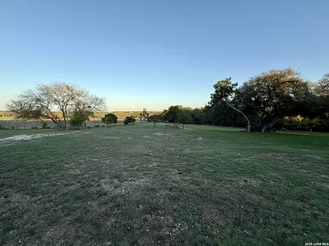638 Cool Spring Dr, Spring Branch, TX 78070