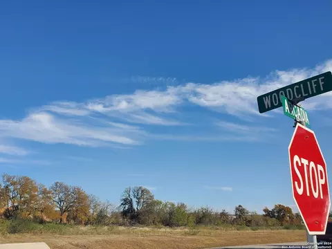 0 Woodcliffe, Selma, TX 78154