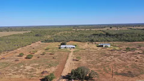 854 County Road 7421, Yancey, TX 78886
