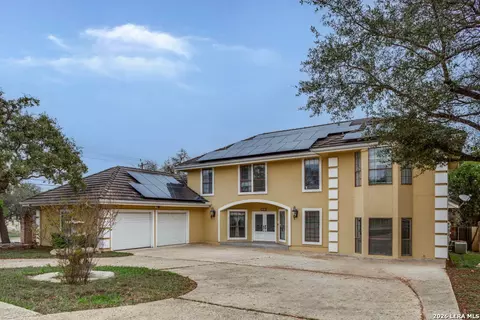 3915 Creek Pt, San Antonio, TX 78230