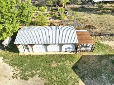 Other - 386 County Road 763, Devine, TX 78016 photo 5 of 19