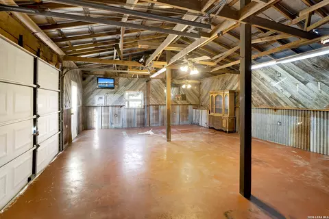 Other - 386 County Road 763, Devine, TX 78016 photo 9 of 19