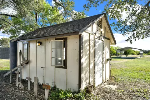 Other - 386 County Road 763, Devine, TX 78016 photo 19 of 19
