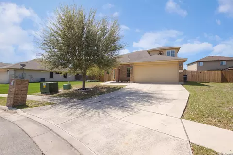 2408 Kolton St, New Braunfels, TX 78130