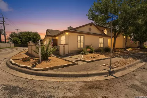 5801 Royal Clb, San Antonio, TX 78239