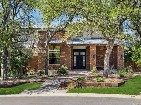 25 Tilbury Ln, San Antonio, TX 78230