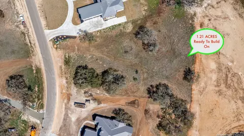 979 Maximino Rdg, Bulverde, TX 78163