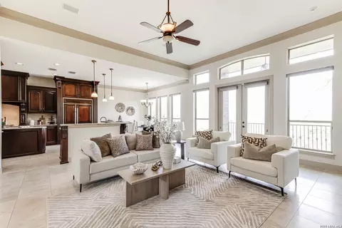 137 Westcourt Ln, San Antonio, TX 78257