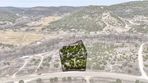 47 56 Fm 2107, Medina, TX 78055