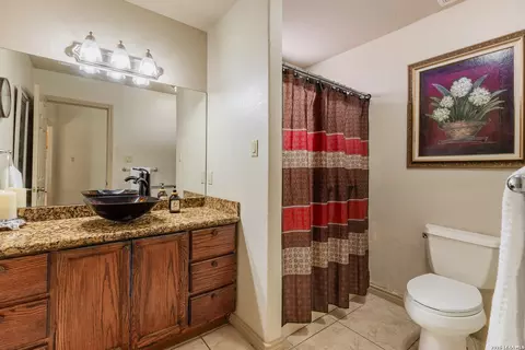 Bath - 2155 Romel St, Eagle Pass, TX 78852 photo 3 of 3