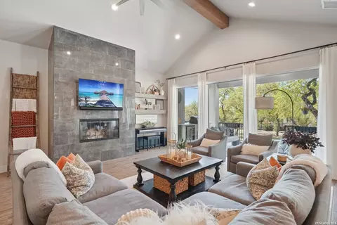 Living - 234 Sabella, Spring Branch, TX 78070 photo 2 of 4