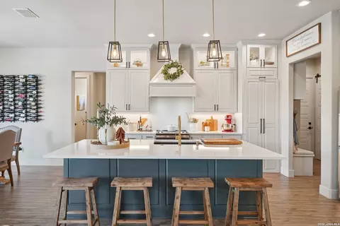 Kitchen - 234 Sabella, Spring Branch, TX 78070 photo 2 of 4