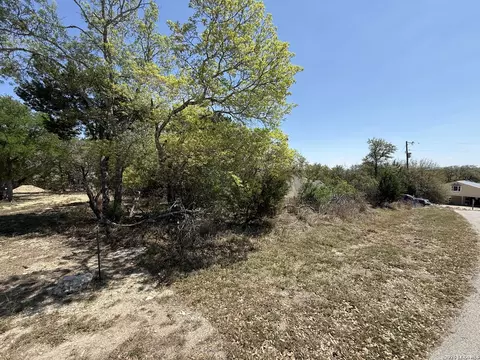 1123 Alta Vis, Canyon Lake, TX 78133