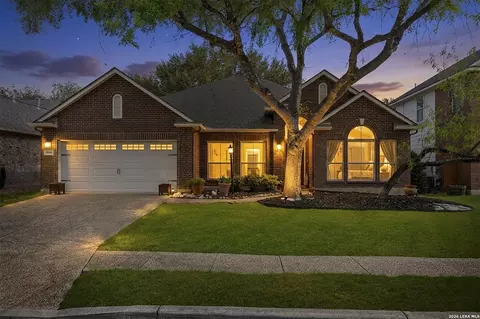 13506 Chamber Oaks, San Antonio, TX 78231