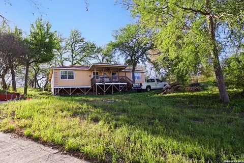 175 Lucy, New Braunfels, TX 78130