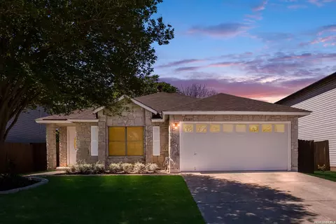 5147 Senisa Spgs, San Antonio, TX 78251
