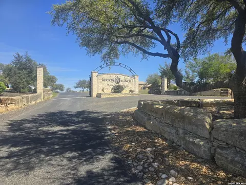 216 George Dolson, Blanco, TX 78606 photo 7