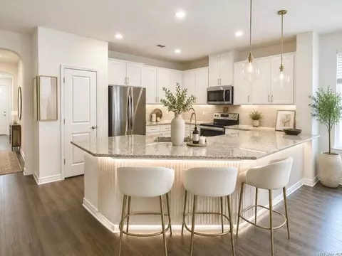 8075 San Mirienda, Boerne, TX 78015