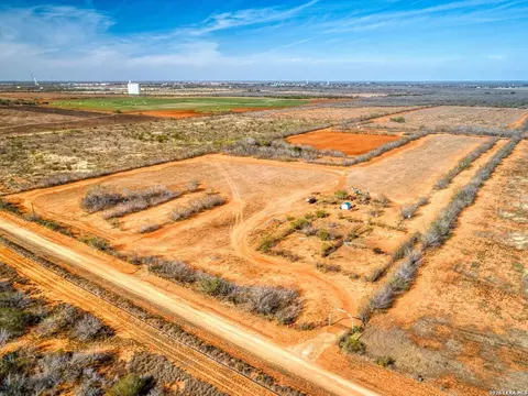 tbd Vergara Rd, Dilley, TX 78017