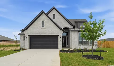 114 Cherrybark Oak, Castroville, TX 78009