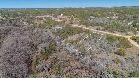 1076 Blue Bonnet Hl, Spring Branch, TX 78070