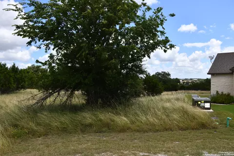 107 Silas Parker, Blanco, TX 78606