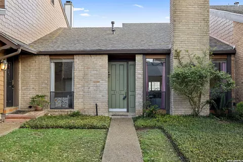 8926 Wexford St, San Antonio, TX 78217