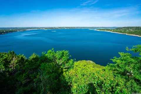 2093 Alto Lago, Canyon Lake, TX 78133