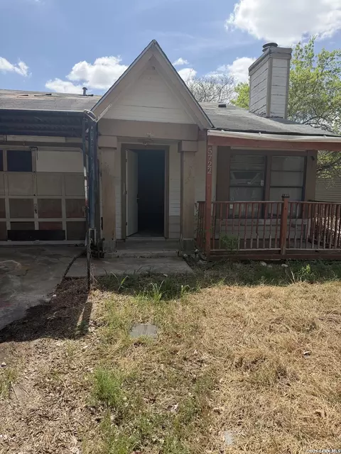 5722 Jones Fall Dr, San Antonio, TX 78244