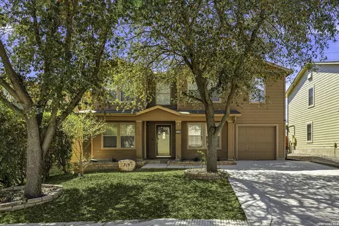 319 Shadbush St, San Antonio, TX 78245