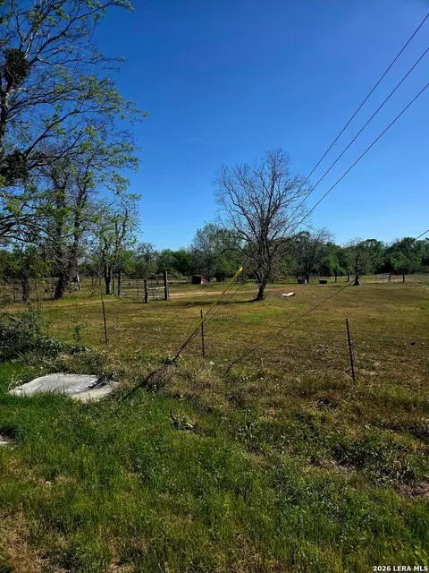 7647 W Fm 1161, Egypt, TX 77436