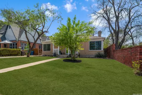 132 Vassar Ln, San Antonio, TX 78212