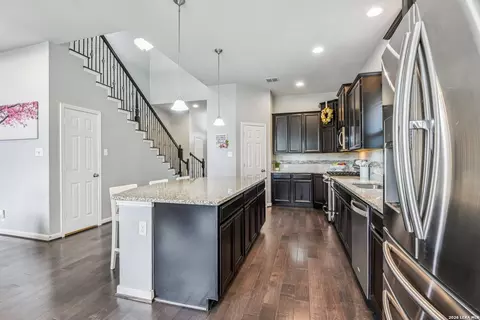 Kitchen - 8720 Stackstone, Schertz, TX 78154 photo 5 of 5