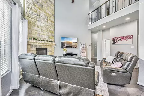 Living - 8720 Stackstone, Schertz, TX 78154 photo 3 of 5