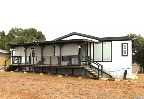 387 Private Road 1525, Bandera, TX 78003